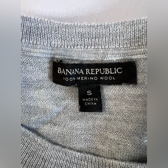 Banana Republic Lime Gray 100% Merino Wool Crewneck Sweater Size S - Picture 7 of 10